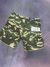 Load image into Gallery viewer, Bandi Camo Short(s)
