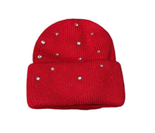 Load image into Gallery viewer, BANDI “BUSSDOWN” Beanie
